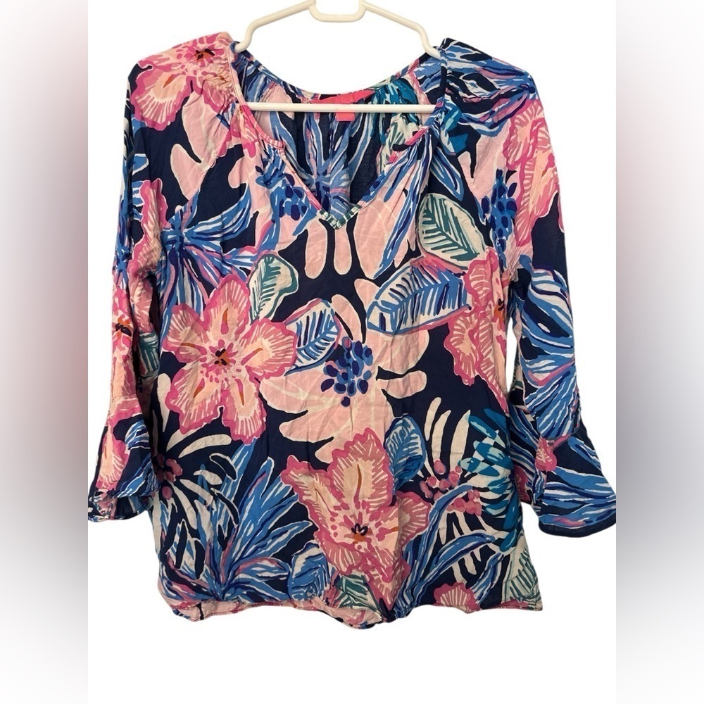 LILLY PULITZER Pink Blue Floral Bell Sleeves V-neck